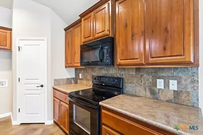2015 Sungate Drive, New Braunfels, TX 78130 - Photo 7