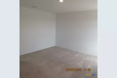 205 Tugboat Annie Way, Jarrell, TX 76537 - Photo 7