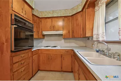 206 Cambridge, Victoria, TX 77905 - Photo 19