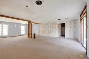 1008 Virgina St, Edna, TX 77957 - Photo 5