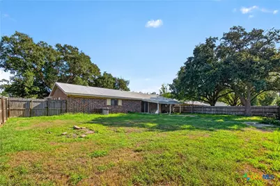 1008 Virgina Street, Edna, TX 77957 - Photo 23