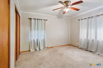 106 N 1st Street, Little River Academy, TX 76554 - Photo 11