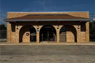298 Pecan St, Kempner, TX 76539 - Photo 1