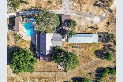 3320 Privilege Creek Road, Pipe Creek, TX 78063 - Photo 11