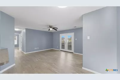 815 Fourth Street, Seguin, TX 78155 - Photo 23