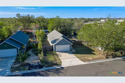 815 Fourth Street, Seguin, TX 78155 - Photo 33