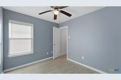 815 Fourth Street, Seguin, TX 78155 - Photo 19