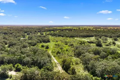 6625 N Old Smithville Road, Flatonia, TX 78941 - Photo 23