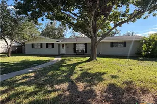 1001 Huck, Cuero, TX 77954 - Photo 1