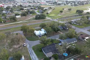 1001 Huck, Cuero, TX 77954 - Photo 15