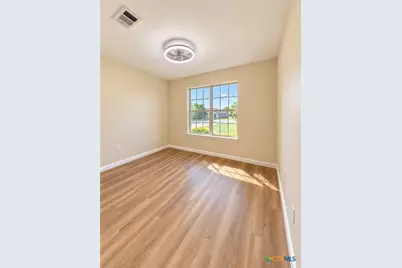 504 E Xavier Avenue, Temple, TX 76501 - Photo 7