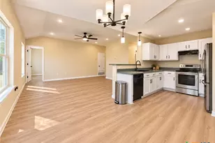 504 E Xavier Ave, Temple, TX 76501 - Photo 3