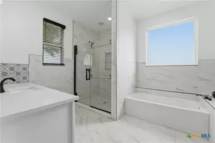 1 Post Oak St, Gonzales, TX 78629 - Photo 11