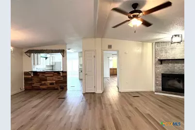 342 County Road 412, Edna, TX 77957 - Photo 7
