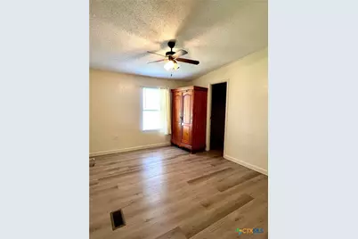 342 County Road 412, Edna, TX 77957 - Photo 15