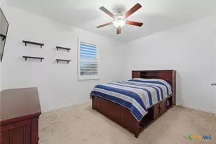 922 N Ave F, Shiner, TX 77984 - Photo 29