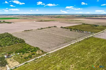 1880 Bayer Road, Victoria, TX 77905 - Photo 3