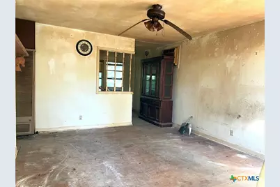 116 Robertson Street, Lolita, TX 77971 - Photo 3