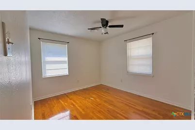 203 Hardeman Street, Copperas Cove, TX 76522 - Photo 17
