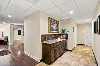 3602 Navarro, Victoria, TX 77904 - Photo 5