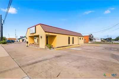 3602 Navarro, Victoria, TX 77904 - Photo 21