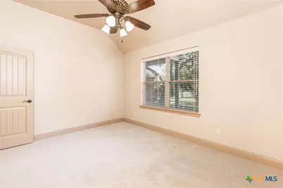 300 Eagle Landing Drive, Belton, TX 76513 - Photo 19