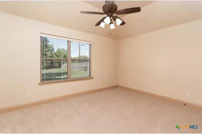 300 Eagle Landing Drive, Belton, TX 76513 - Photo 21