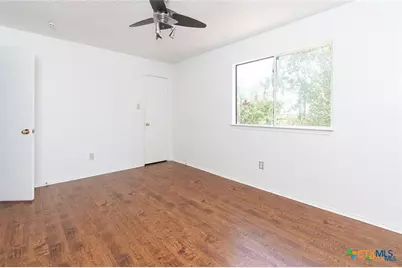 603 Bond Street, Copperas Cove, TX 76522 - Photo 17