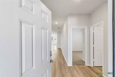 1111 Stone Valley Road #B, Temple, TX 76502 - Photo 5