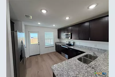 2960 Water Lotus, New Braunfels, TX 78130 - Photo 13