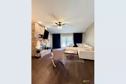 903 Taos Dr, Victoria, TX 77904 - Photo 3