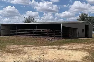 1126 Co Rd 176, Hallettsville, TX 77964 - Photo 23