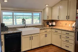 1126 Co Rd 176, Hallettsville, TX 77964 - Photo 7