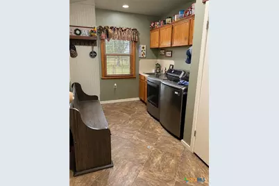 1126 County Road 176, Hallettsville, TX 77964 - Photo 5