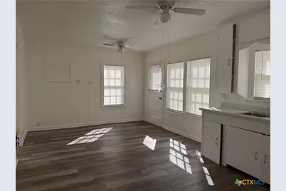 4007 Bluebonnet Street, Seguin, TX 78155 - Photo 3