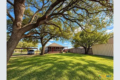 1708 W Main Street, Gatesville, TX 76528 - Photo 33