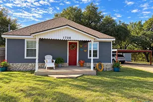 1708 W Main St, Gatesville, TX 76528 - Photo 3