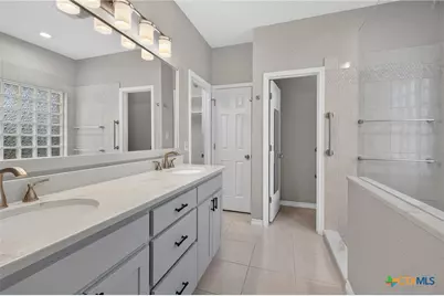 2750 Morning Star, New Braunfels, TX 78132 - Photo 11