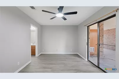 1314 S Mesquite Avenue, New Braunfels, TX 78130 - Photo 27