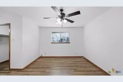 1314 S Mesquite Avenue, New Braunfels, TX 78130 - Photo 5