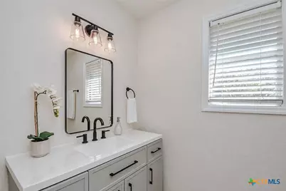 205 King Arthur Street, Victoria, TX 77904 - Photo 19