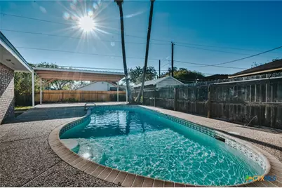 205 King Arthur Street, Victoria, TX 77904 - Photo 33