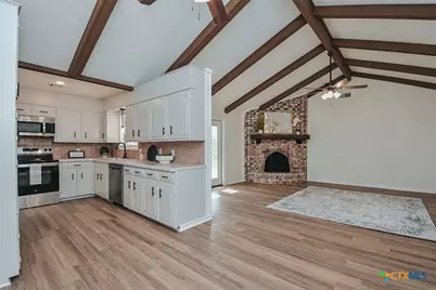 205 King Arthur Street, Victoria, TX 77904 - Photo 13