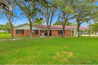30 Sunrise Lane, Victoria, TX 77905 - Photo 1