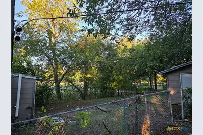 915 N 2nd Street, Temple, TX 76501 - Photo 17