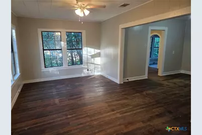 915 N 2nd Street, Temple, TX 76501 - Photo 3