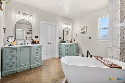 1018 Saddle Bluff Drive, Salado, TX 76571 - Photo 19
