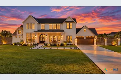 425 Sendera Loop, Victoria, TX 77904 - Photo 1