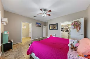2888 County Rd 136, Kenedy, TX 78119 - Photo 17