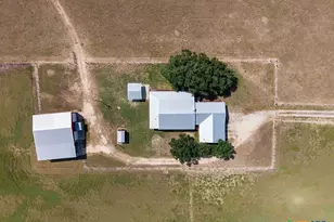 2888 County Rd 136, Kenedy, TX 78119 - Photo 37